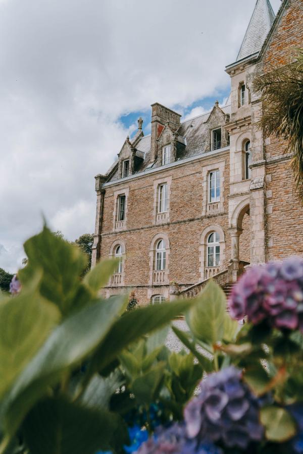 Douceur et Romantisme pour ce mariage au cœur d'un château breton 1