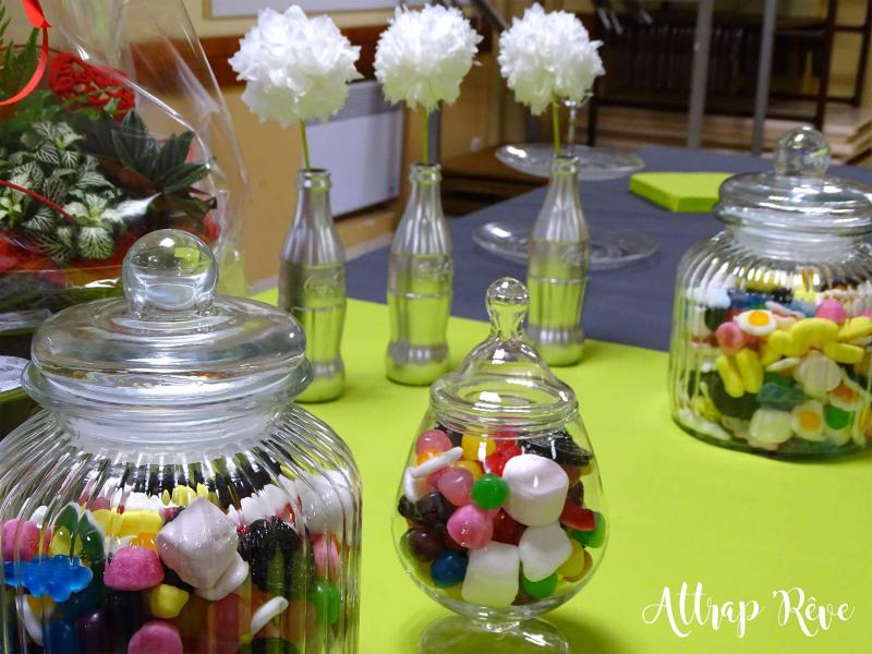 Anniversaire en gris et vert Anniversaire en gris et vert