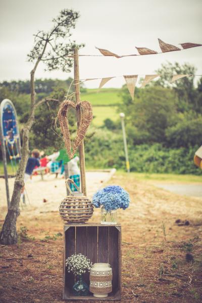 Un petit air d'Antilles pour un mariage champêtre en Bretagne