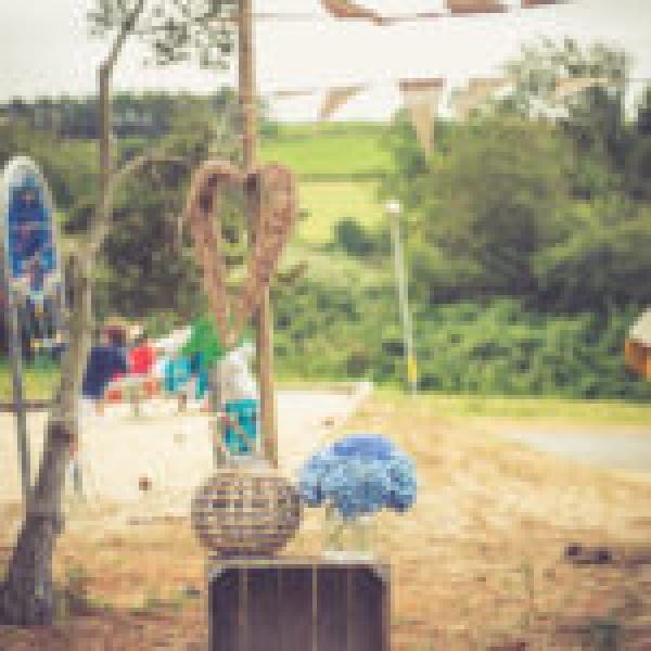 Un petit air d'Antilles pour un mariage champêtre en Bretagne 8