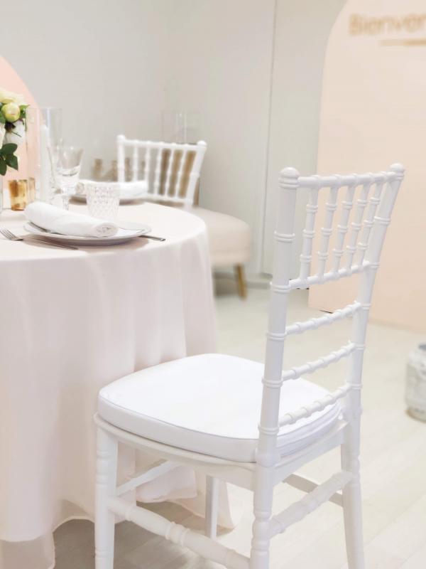 Chaise modèle chiavari 1