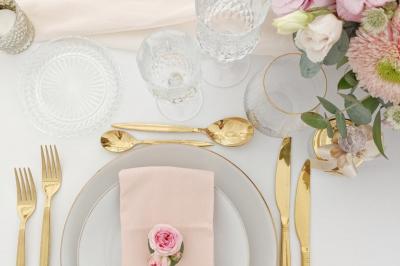 Serviette de table rose pâle